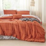 Bedsure Burnt Orange Queen Comforter Set – 4 Pieces Pinch Pleat Bed Set, Down Alternative Bedding Sets for All Season, Includes 1 Comforter, 2 Pillowcases, and 1 Decorative Pillow