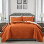 Lavsiry Queen Burnt Orange Quilt with Stripe Pattern, Summer Lightweight Full Size Thin Comforter Bedding Set, Soft Microfiber Bedspread & Coverlet for All Seasons – 3 Piece(1 Quilt, 2 Pillow Shams)